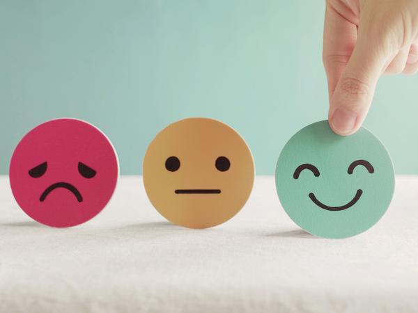 Headerbild Smileys Mental Health Interview tts cares