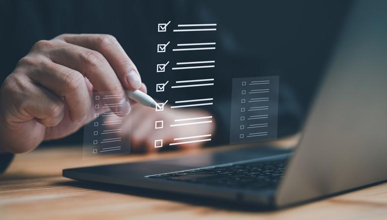 Digital Adoption Platforms bei Software-Rollouts: So gelingt die Einführung in 7 Schritten 