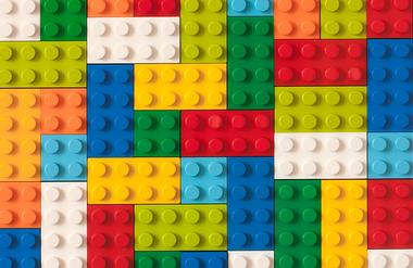 Desarrolla respuestas a preguntas complejas con Lego® Serious Play  